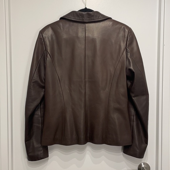 DANIER Leather Jacket size L.    $50 - Picture 4 of 13